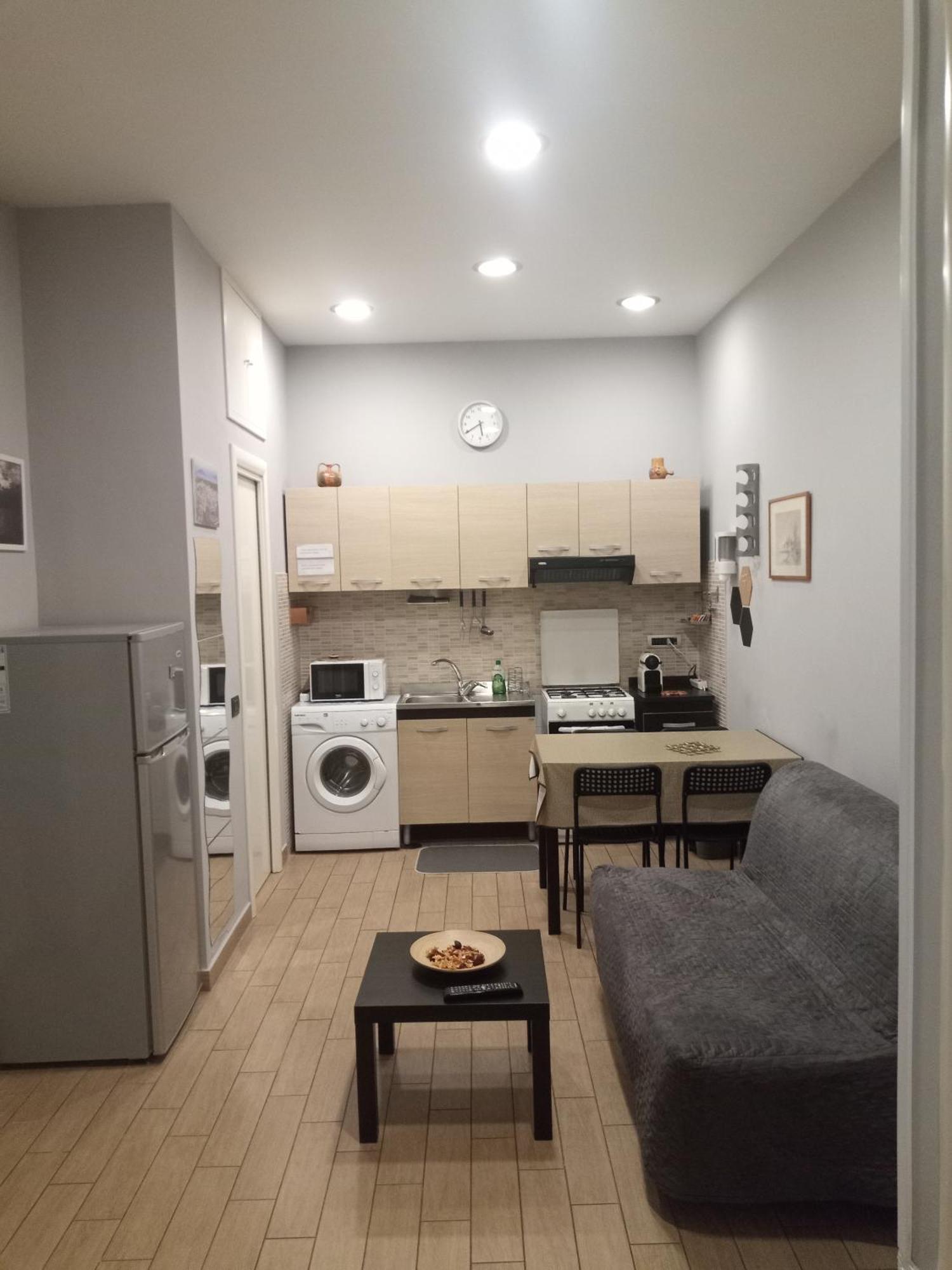 A Casa Di Francesca Apartment Наполи Екстериор снимка