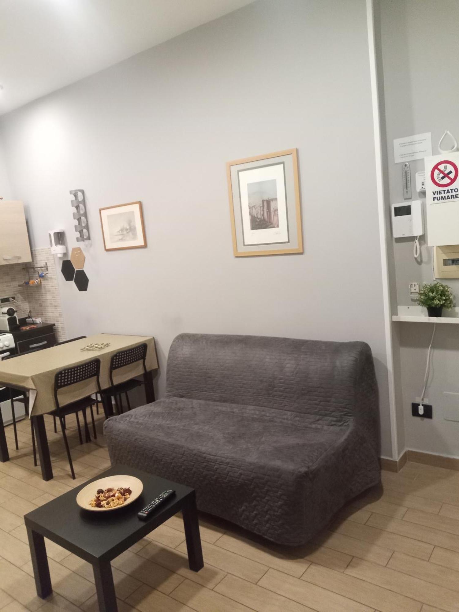 A Casa Di Francesca Apartment Наполи Екстериор снимка